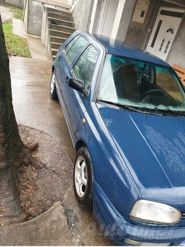 Volkswagen - Golf 3 - 1.4
