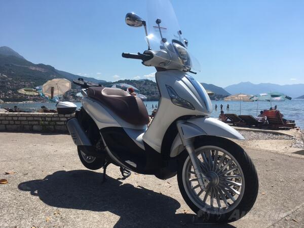 Piaggio - Beverly 300 ABS - SRS