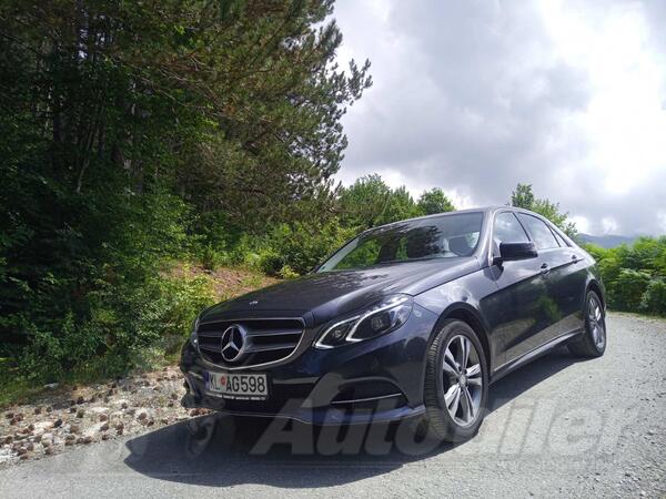 Mercedes Benz - E 250 - 4 matic