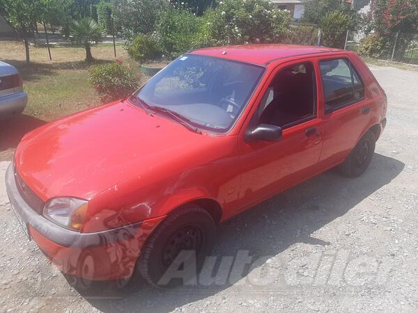 Ford - Fiesta - i