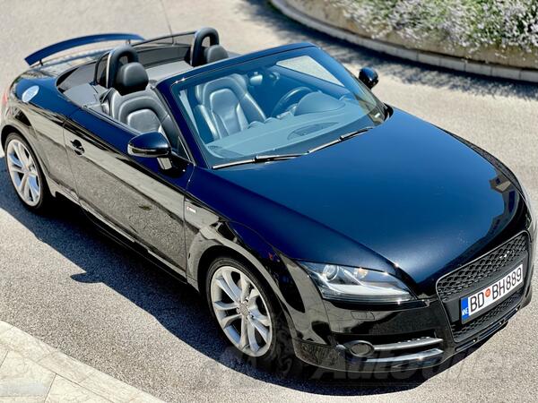 Audi - TT - 2.0 TFSI S-tronic
