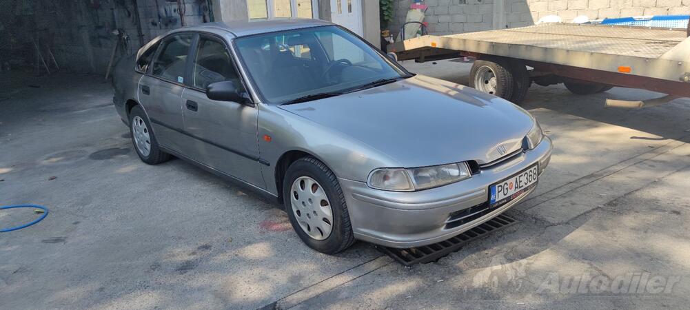 Honda - Accord - 2.0