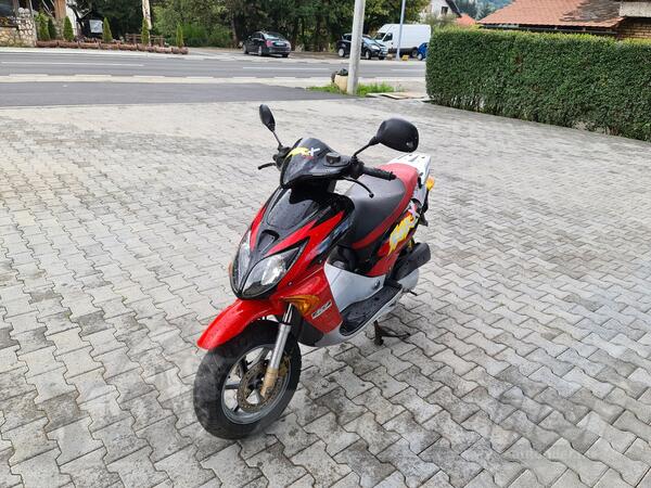 Honda - x8rx