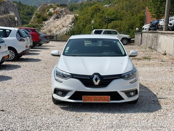 Renault - Megane - 10.2016.g
