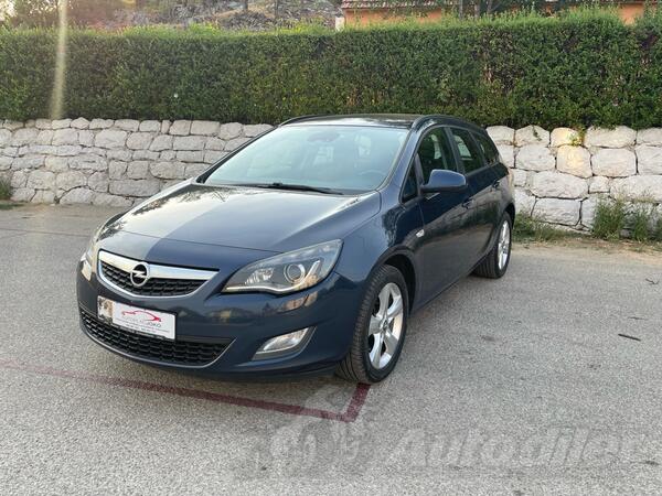 Opel - Astra - 2.0 CDTi
