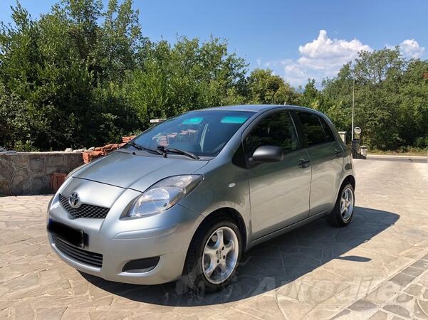 Toyota - Yaris - 1.3VVTi