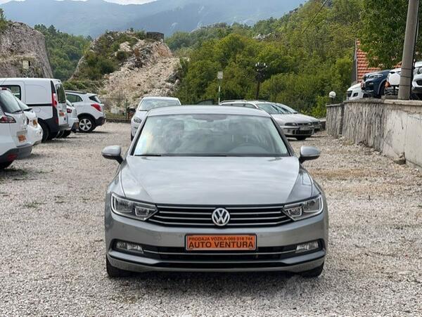 Volkswagen - Passat - Automatik