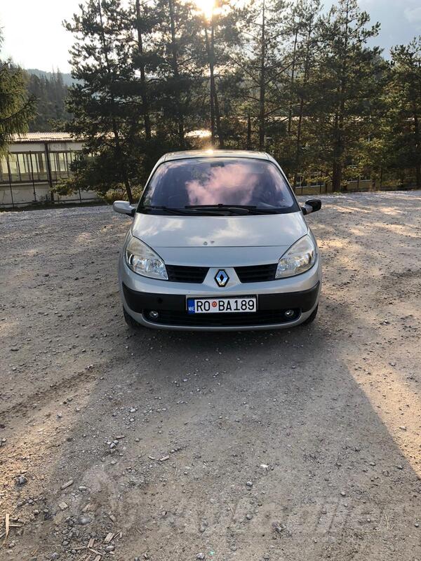 Renault - Scenic - 1.6
