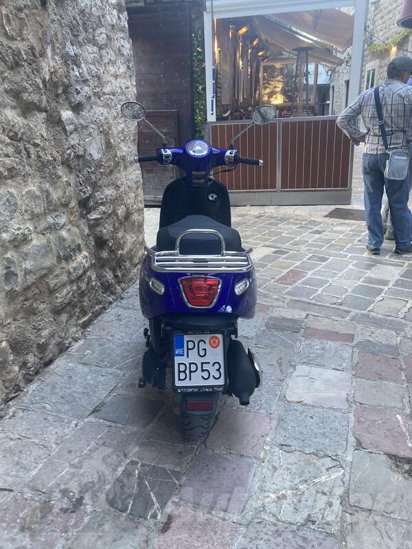 Vespa - cruiser