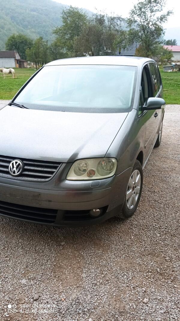 Volkswagen - Touran - 19 tdi
