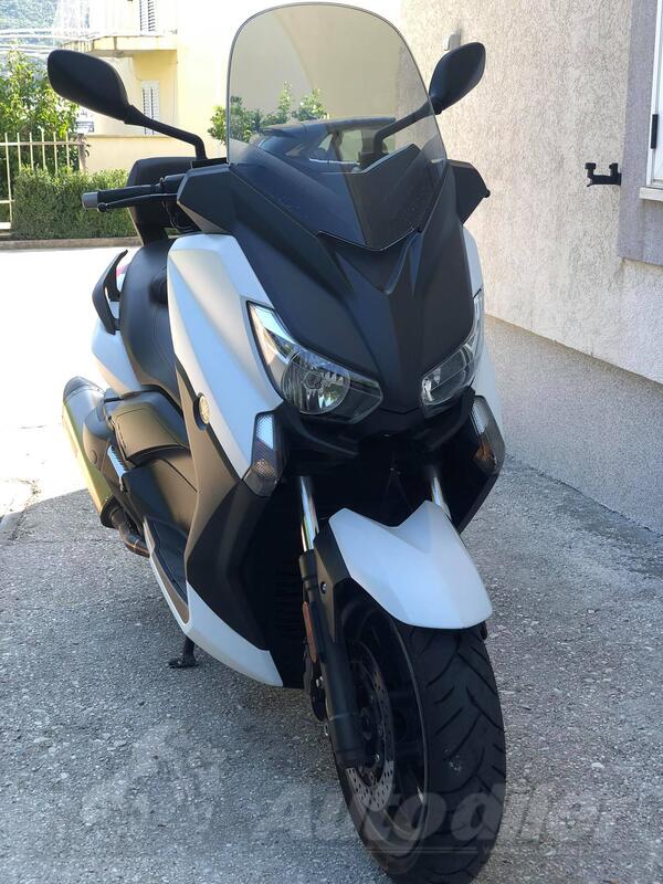 Yamaha - XMAX 400