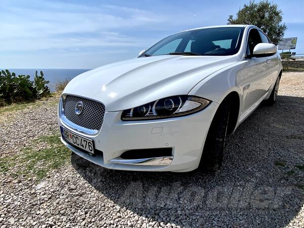 Jaguar - XF - 2,2D