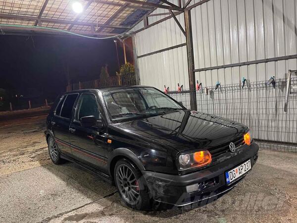 Volkswagen - Golf 3 - GTI