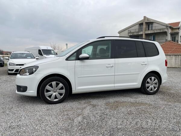 Volkswagen - Touran - 2.0 TDI SPORT GERMANY