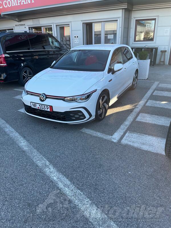 Volkswagen - Golf 8 - gti