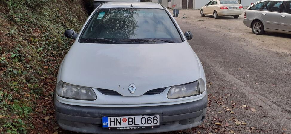 Renault - Laguna - 1.8benz.
