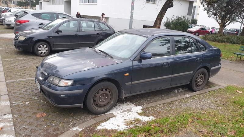 Mazda - 626 - 5D 210