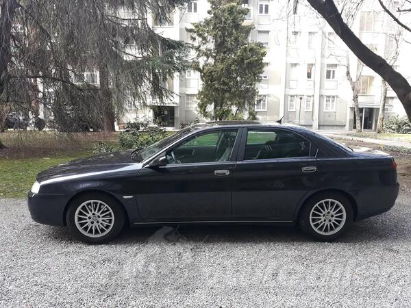 Alfa Romeo - 166 - 2.4 JTD