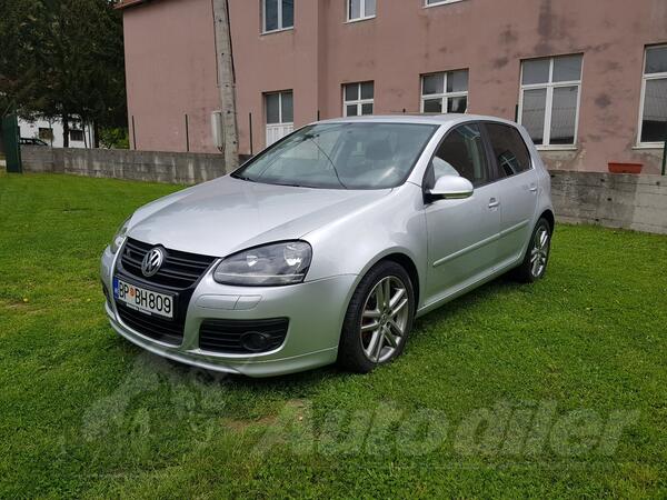 Volkswagen - Golf 5 - 2.0 TDI