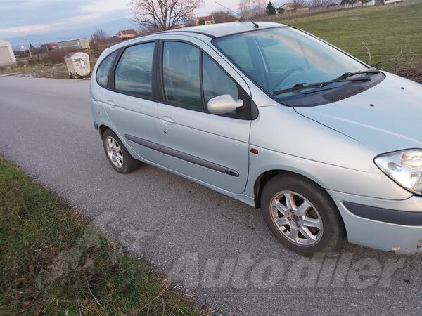 Renault - Scenic - 1.6