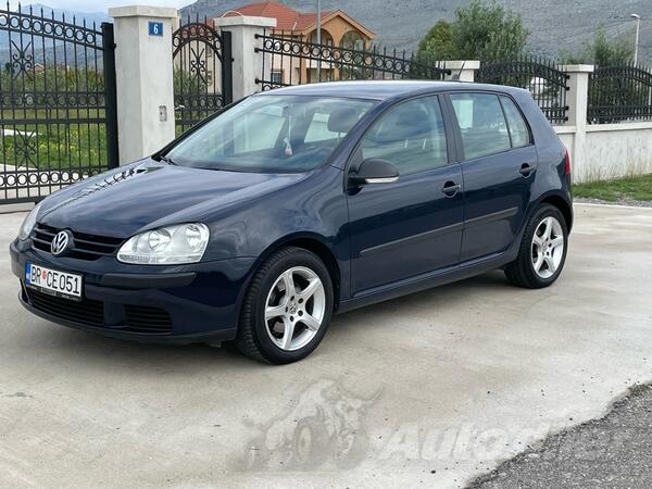 Volkswagen - Golf 5 - 1.9 TDI