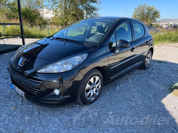 Peugeot - 207 - 1.4HDI