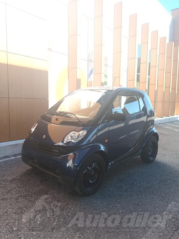 Smart - forTwo - COUPE 0.7