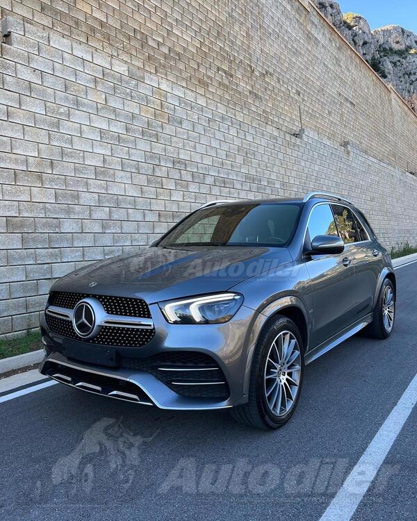 Mercedes Benz - GLE 300 - D 4Matic