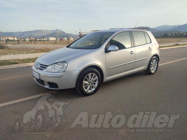 Volkswagen - Golf 5 - 1.9tdi