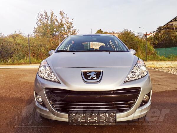 Peugeot - 207 - 1.6 HDI