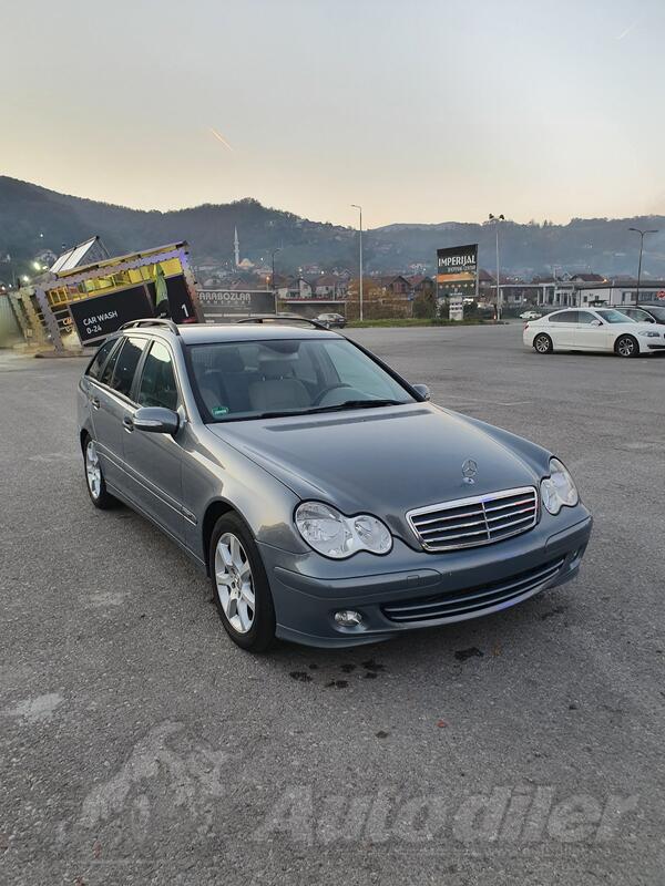 Mercedes Benz - C 220 - 2.2CDI