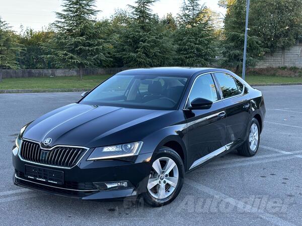 Škoda - Superb
