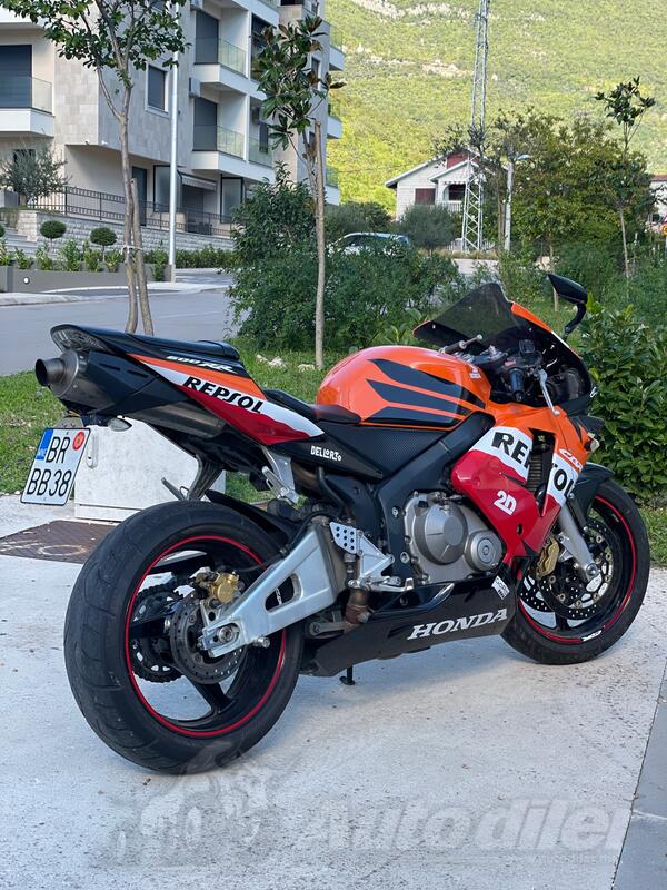 Honda - CBR 600RR