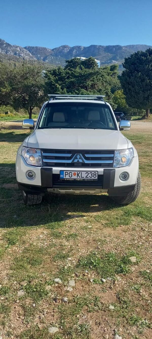 Mitsubishi - Pajero - 3.0 V6 gls