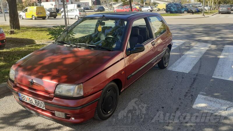 Renault - Clio - 1,2i