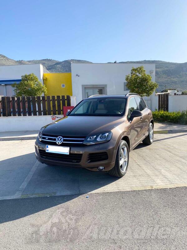 Volkswagen - Touareg - 3.0 TDI V6 BLUEMOTION