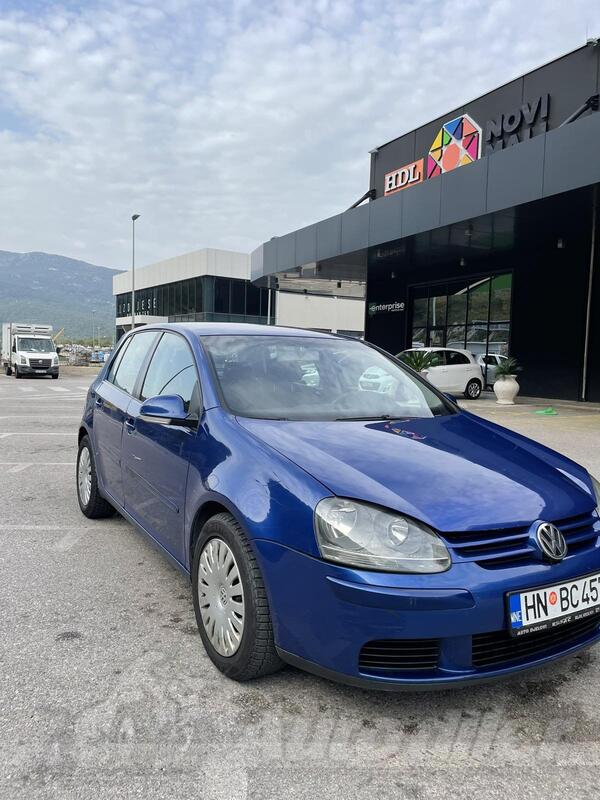 Volkswagen - Golf 5 - 1.9 TDI