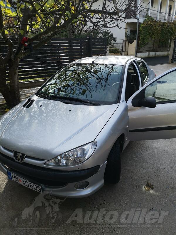 Peugeot - 206 - 1.4