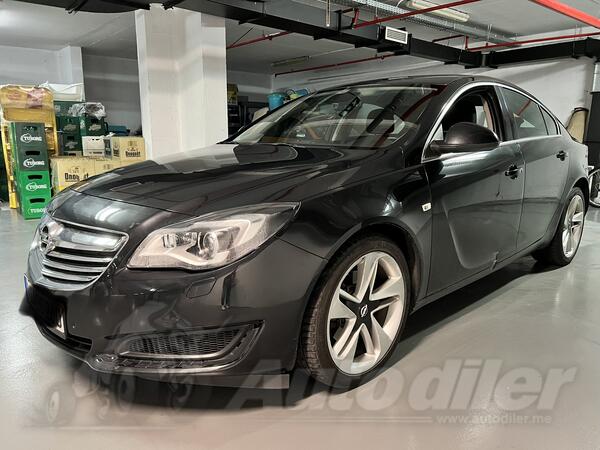 Opel - Insignia - 2.0 tdi
