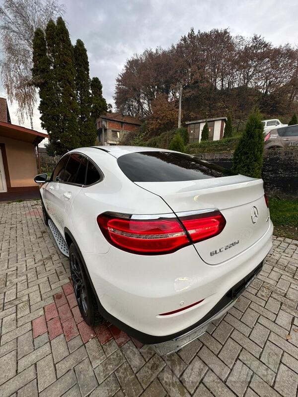 Mercedes Benz - GLC 220 - GLC 220 AMG CDI 4 MATIC 9G COUPE