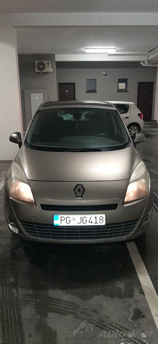 Renault - Grand Scenic - 1.9 cdi