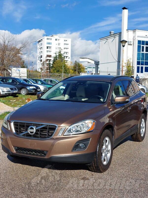 Volvo - XC 60 - 2.4 AWD 4x4