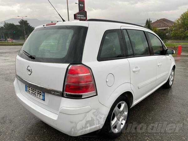 Opel - Zafira