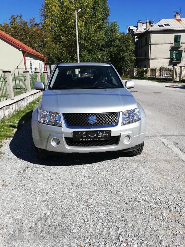 Suzuki - Grand Vitara - 1.6 vvt