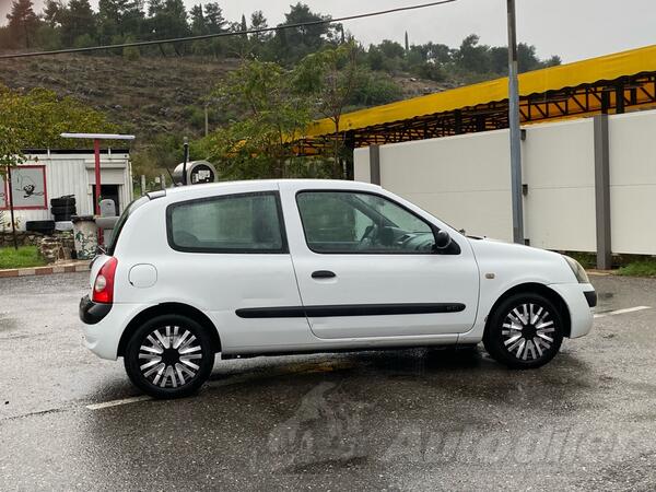 Renault - Clio - 1.5 Dci