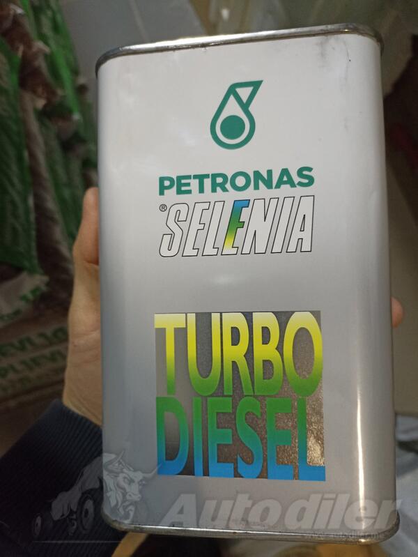 Petronas 4L - 10W-40 Selenia turbo diesel 10 w 40