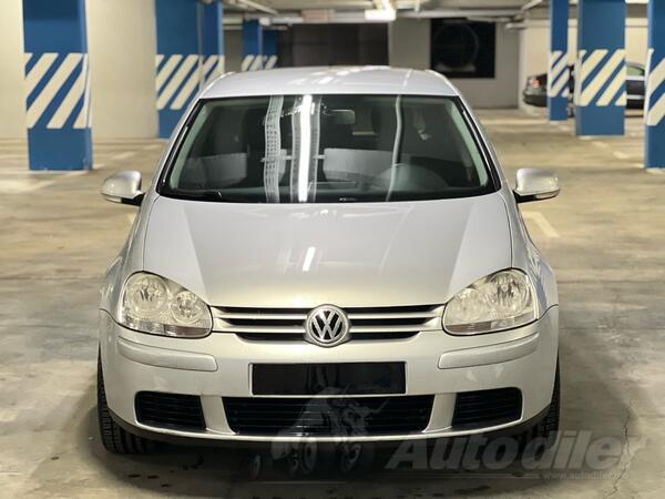 Volkswagen - Golf 5 - 1.9TDI