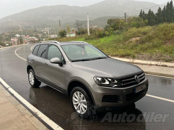 Volkswagen - Touareg