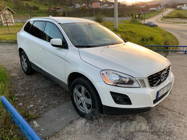 Volvo - XC 60