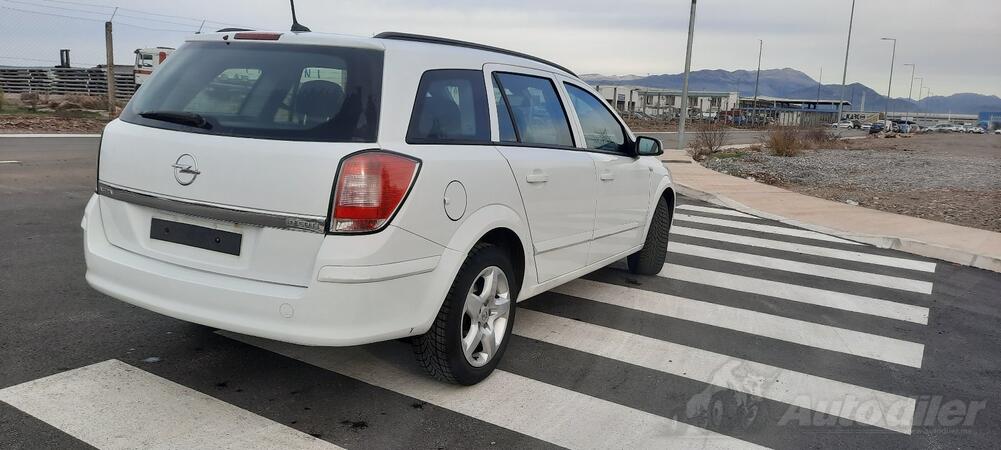 Opel - Astra - 1.9 cdti
